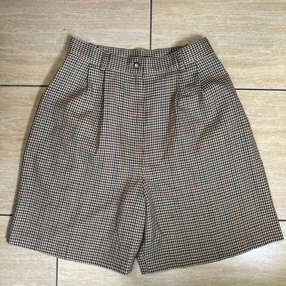 VINTAGE REQUIREMENTS PLAID SHORTS - Picture 3 of 6